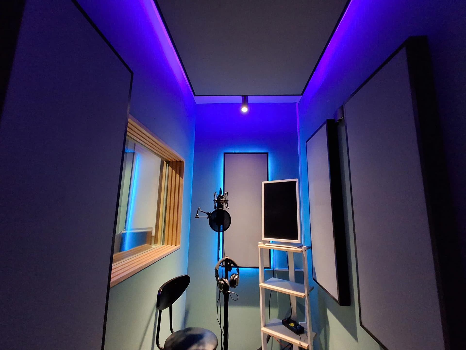 Thi công phòng thu âm chuyên nghiệp tại Hà Nội & Sài Gòn